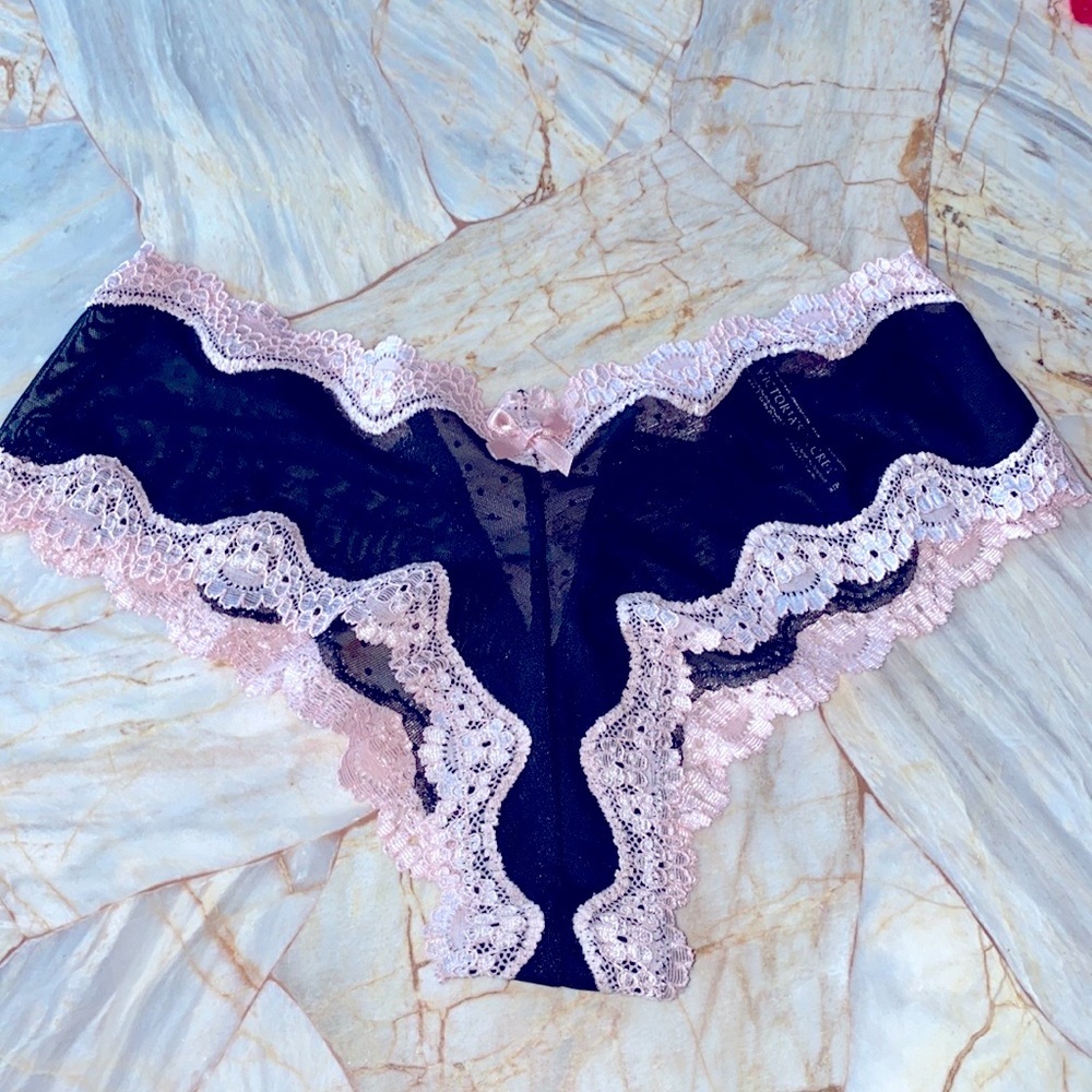 Victoria Secret Very‎ Sexy Lace-up Vintage Cheeky Lace Trim Satin Thong Panty